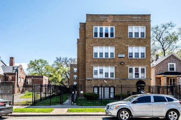 7409 S Yates Blvd property